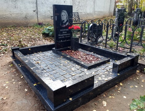 Классический мемориальный комплекс на вечном фундаменте